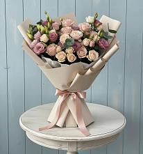 Букет цветов из:  Розы и Лизиантусы #REPLACE_PRED# Майне