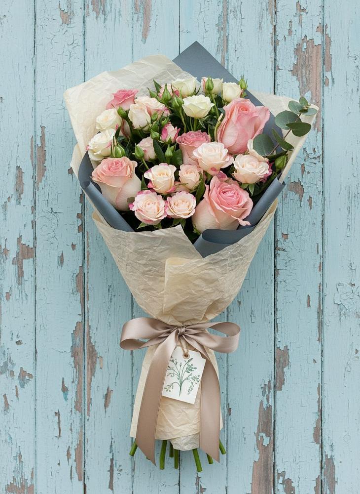 Букет цветов из: Розы в Майне