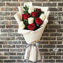 Букет цветов из:  Розы в Майне