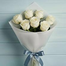 Букет 7 Белых роз Эдлесс Лав #REPLACE_PRED# Майне