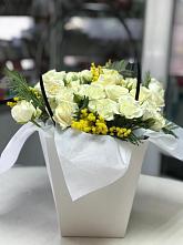 Цветочная композиция из Розы  в Майне