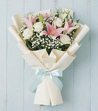 Букет цветов из:  Лилии в Майне